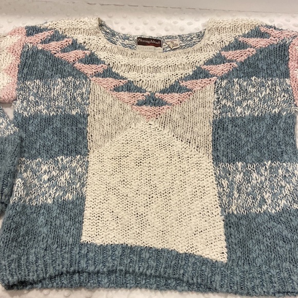 Vintage Thoroughbreds by Pronto Hand Knitted Crop Sweater - Picture 4 of 8